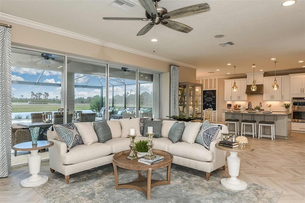На продажу: $629,000 (5 спален, 4 ванн, 3422 Квадратных фут)