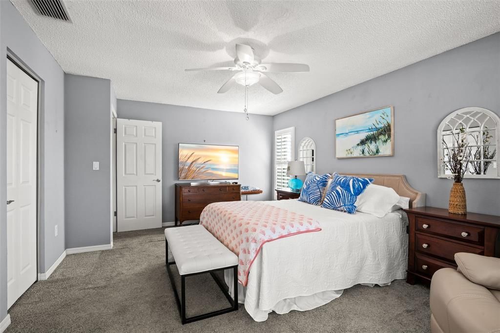 For Sale: $428,000 (2 beds, 2 baths, 1485 Square Feet)