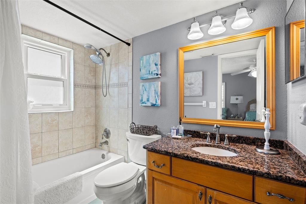 For Sale: $428,000 (2 beds, 2 baths, 1485 Square Feet)