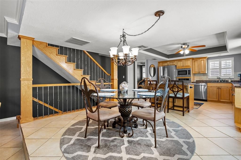 For Sale: $428,000 (2 beds, 2 baths, 1485 Square Feet)
