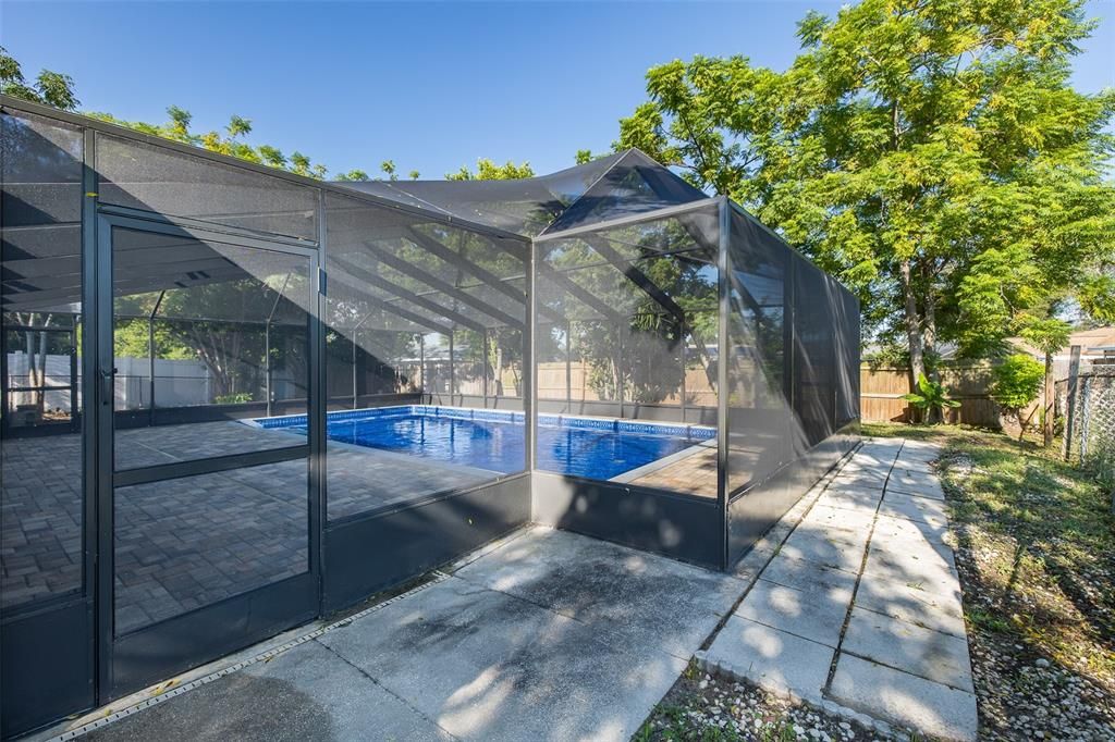 На продажу: $369,900 (3 спален, 2 ванн, 1850 Квадратных фут)