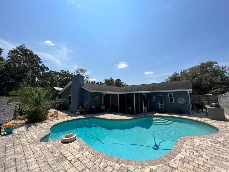 For Sale: $439,900 (3 beds, 2 baths, 1450 Square Feet)