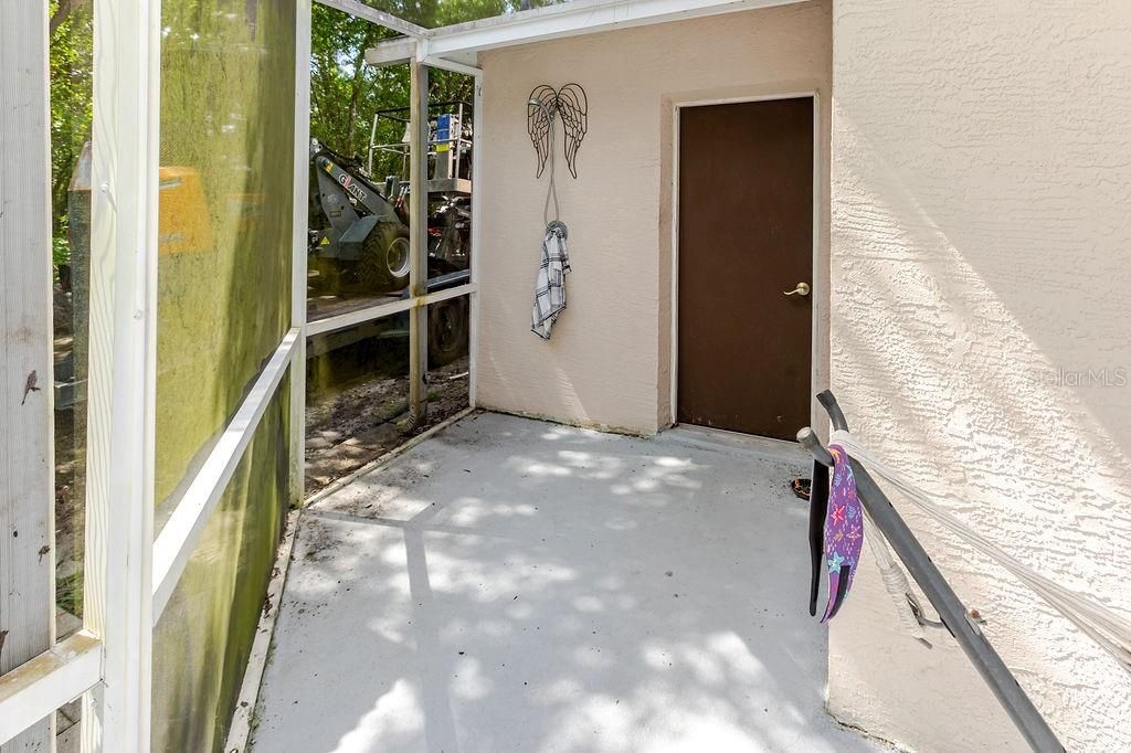 En Venta: $390,000 (3 camas, 3 baños, 2111 Pies cuadrados)