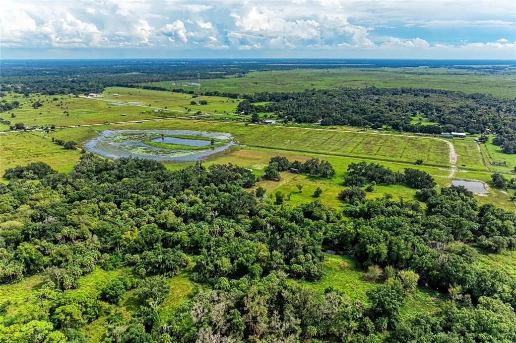 En Venta: $750,000 (21.28 acres)