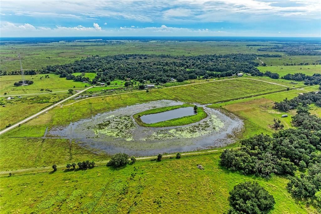 En Venta: $750,000 (21.28 acres)