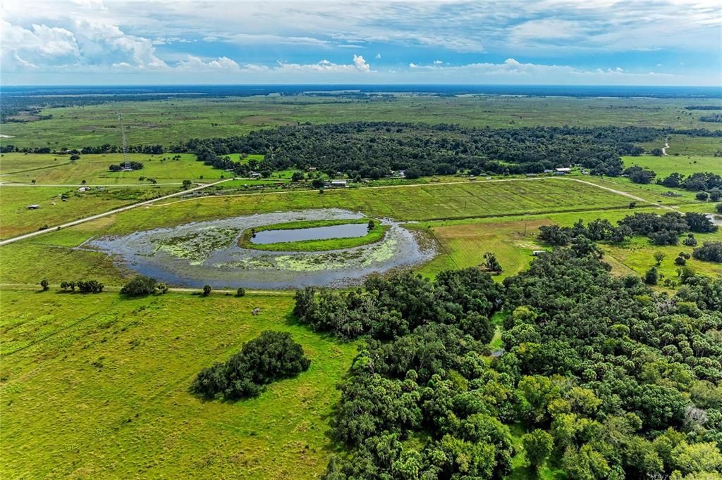 En Venta: $750,000 (21.28 acres)