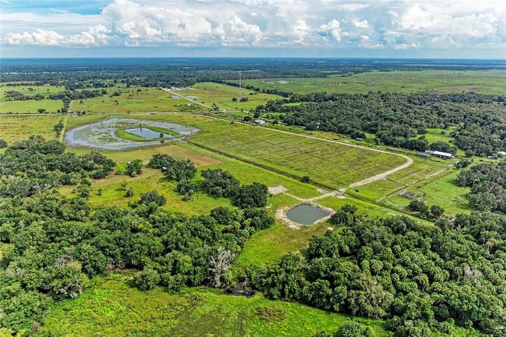 En Venta: $750,000 (21.28 acres)