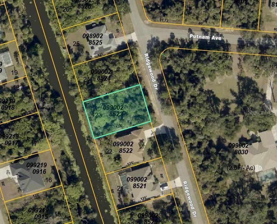 En Venta: $33,000 (0.23 acres)