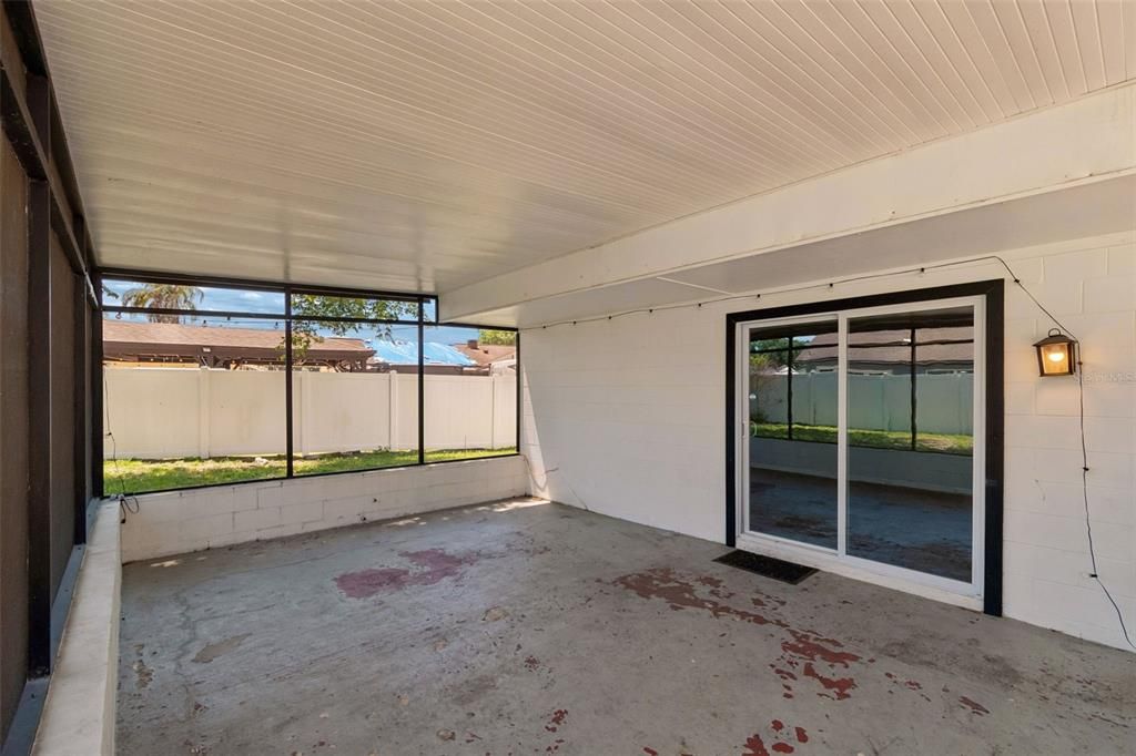 En Renta: $3,750 (4 camas, 3 baños, 1958 Pies cuadrados)