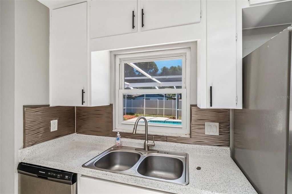 En Renta: $3,750 (4 camas, 3 baños, 1958 Pies cuadrados)
