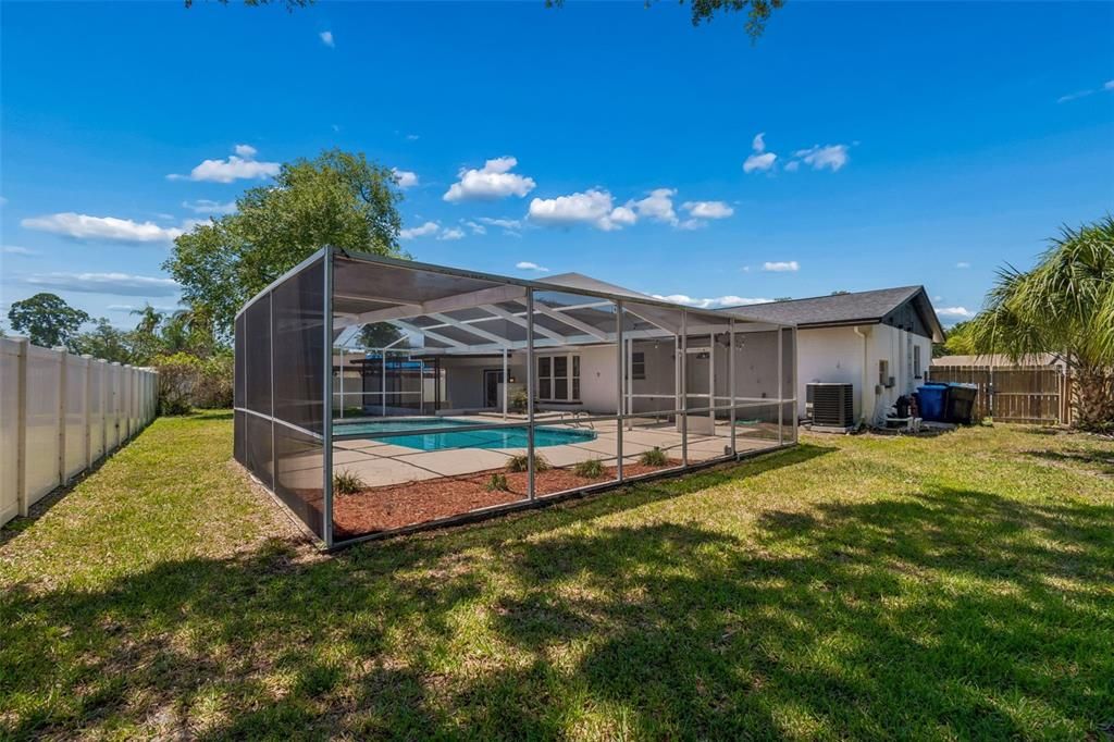 En Renta: $3,750 (4 camas, 3 baños, 1958 Pies cuadrados)