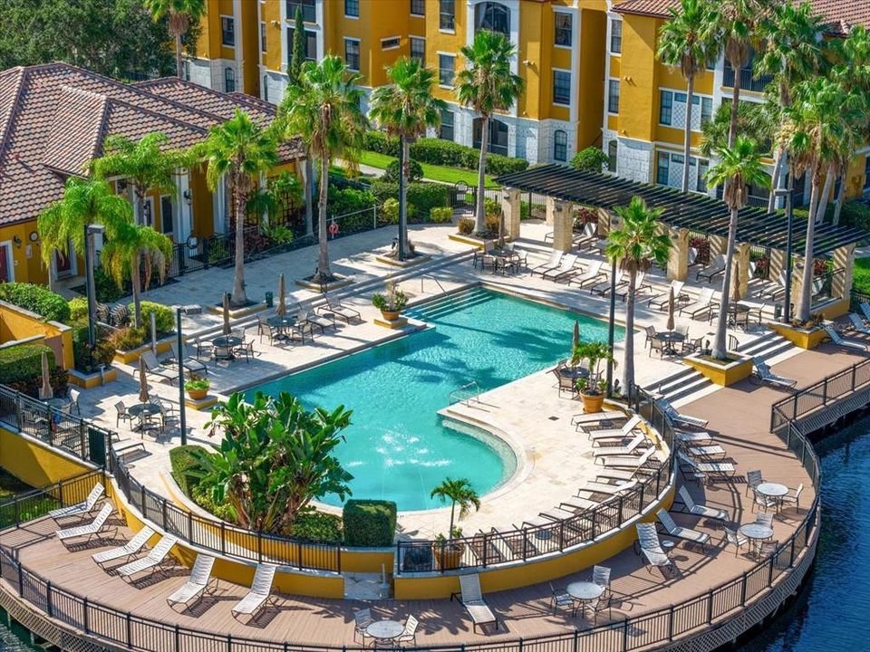 待售: $269,000 (1 贝兹, 1 浴室, 768 平方英尺)