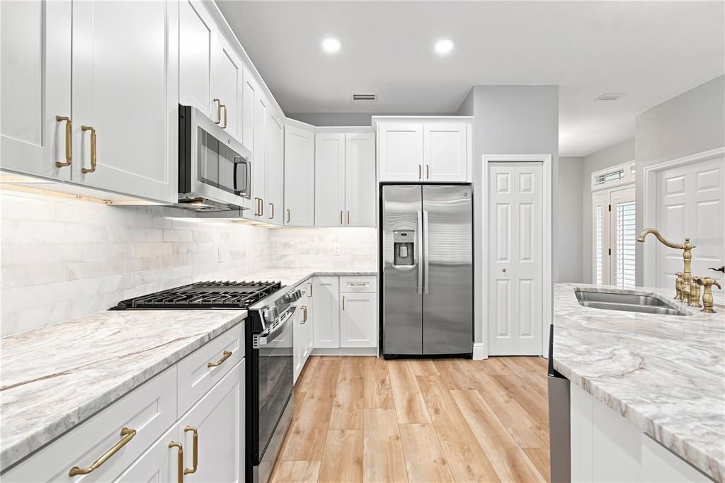 En Venta: $755,000 (2 camas, 2 baños, 1644 Pies cuadrados)