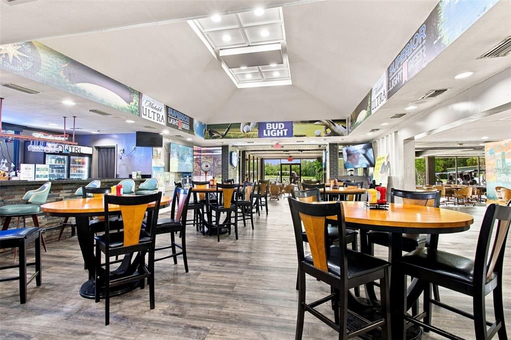 En Venta: $512,000 (4 camas, 2 baños, 2187 Pies cuadrados)