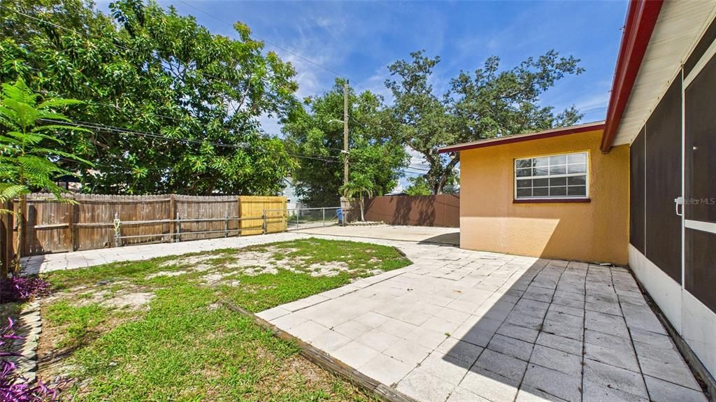 En Venta: $325,000 (3 camas, 1 baños, 1395 Pies cuadrados)