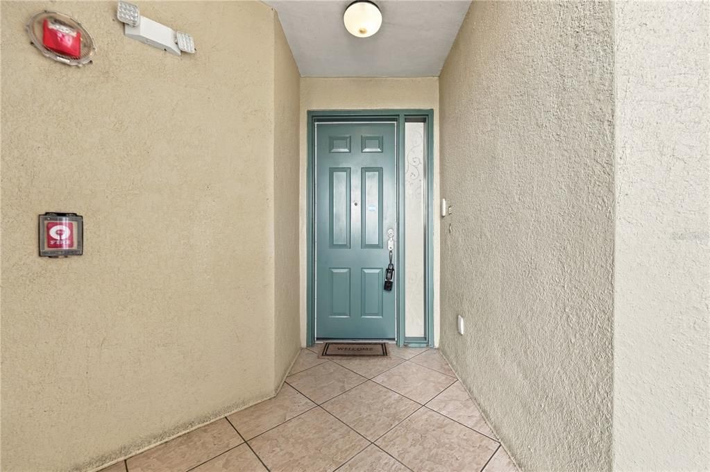 For Sale: $549,000 (2 beds, 2 baths, 2162 Square Feet)