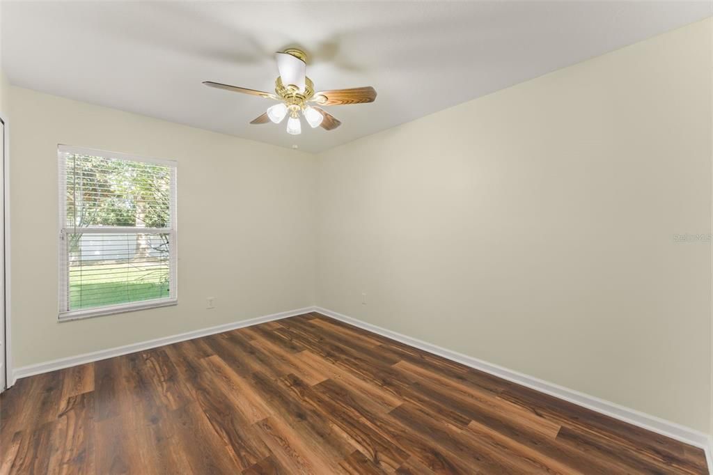 For Sale: $449,900 (4 beds, 2 baths, 1905 Square Feet)