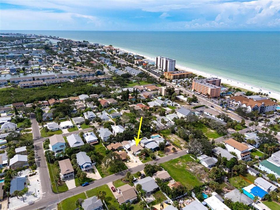 For Sale: $575,000 (3 beds, 2 baths, 1521 Square Feet)