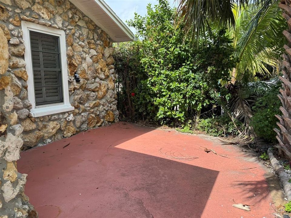 For Sale: $575,000 (3 beds, 2 baths, 1521 Square Feet)