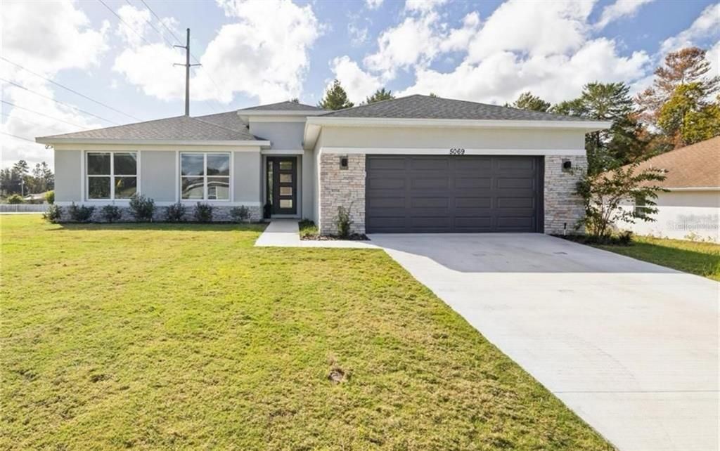 Active With Contract: $387,900 (4 beds, 2 baths, 1873 Square Feet)