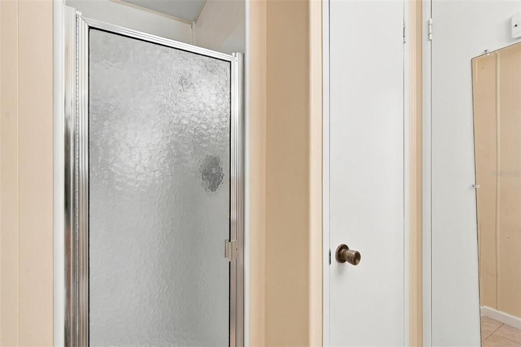 На продажу: $137,500 (2 спален, 2 ванн, 1104 Квадратных фут)