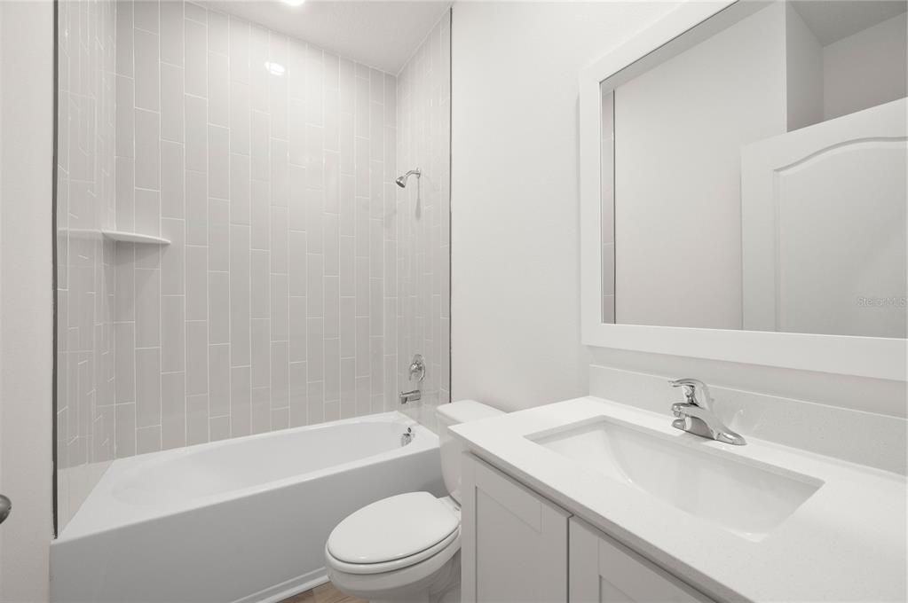 Active With Contract: $352,900 (3 beds, 2 baths, 1540 Square Feet)