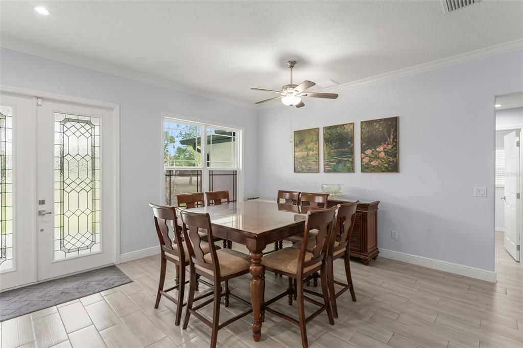 For Sale: $810,000 (4 beds, 3 baths, 2497 Square Feet)