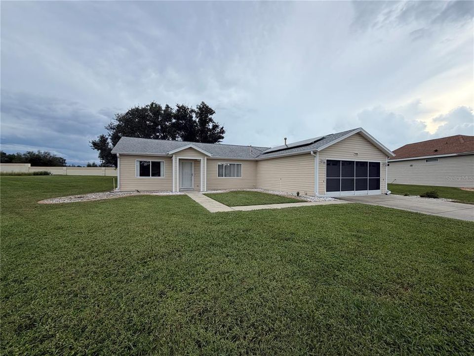 For Sale: $248,000 (2 beds, 2 baths, 1556 Square Feet)