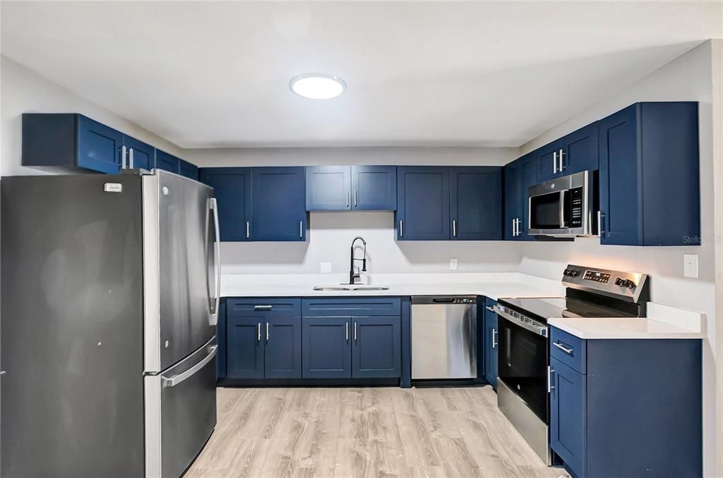 En Venta: $299,000 (3 camas, 2 baños, 1239 Pies cuadrados)