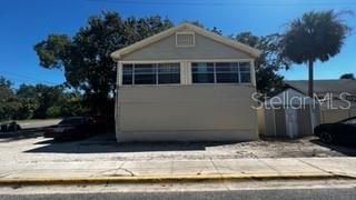 For Rent: $1,870 (3 beds, 1 baths, 845 Square Feet)