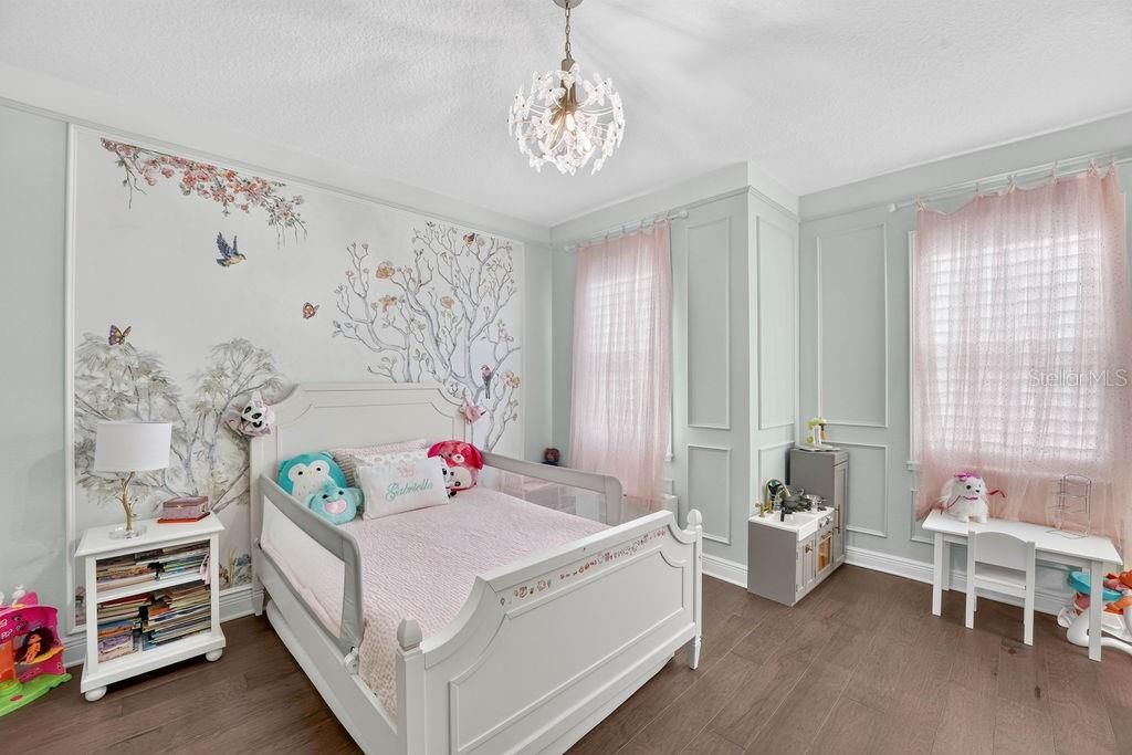 For Sale: $2,350,000 (5 beds, 4 baths, 4845 Square Feet)