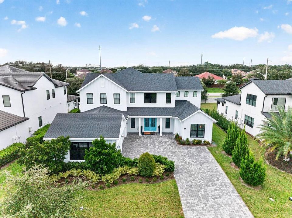For Sale: $2,350,000 (5 beds, 4 baths, 4845 Square Feet)