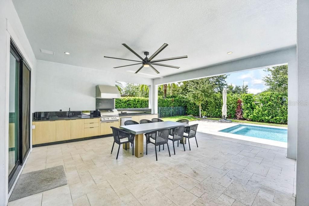 For Sale: $2,350,000 (5 beds, 4 baths, 4845 Square Feet)