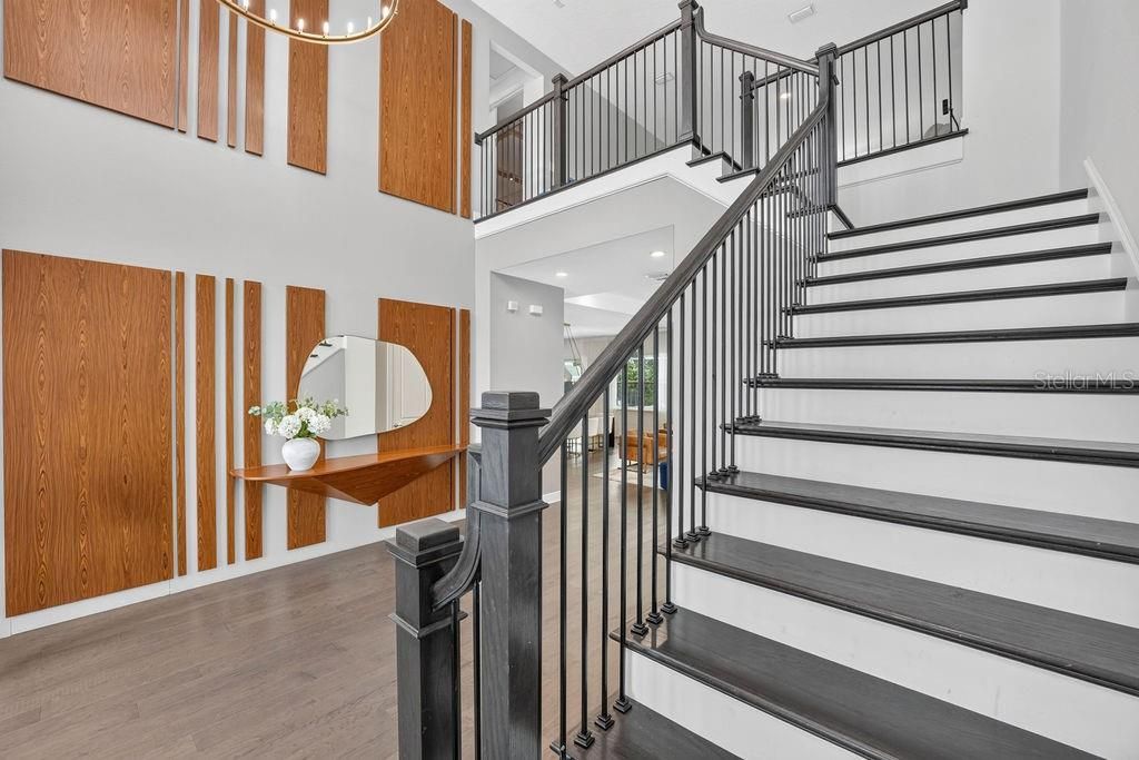 For Sale: $2,350,000 (5 beds, 4 baths, 4845 Square Feet)