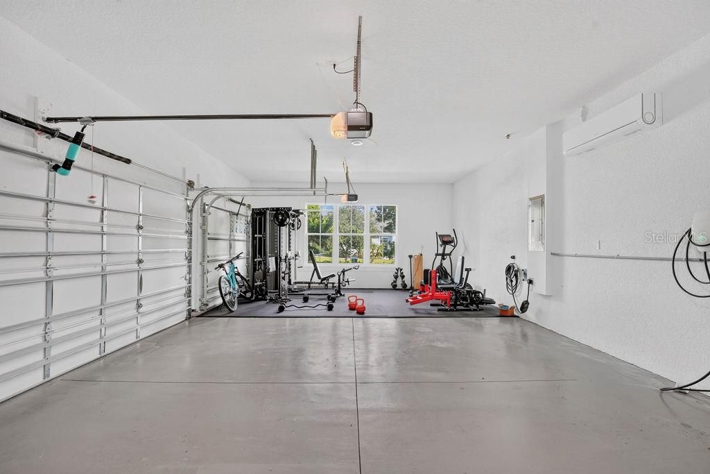 For Sale: $2,350,000 (5 beds, 4 baths, 4845 Square Feet)