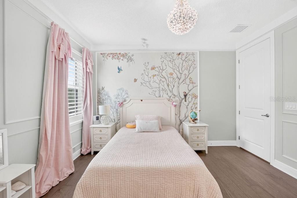 For Sale: $2,350,000 (5 beds, 4 baths, 4845 Square Feet)
