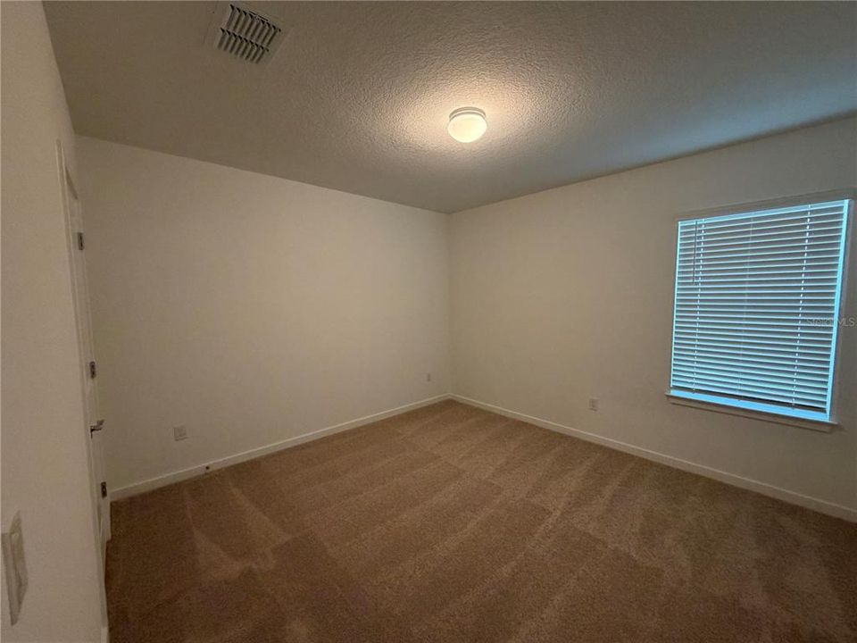 For Rent: $2,900 (5 beds, 3 baths, 2597 Square Feet)