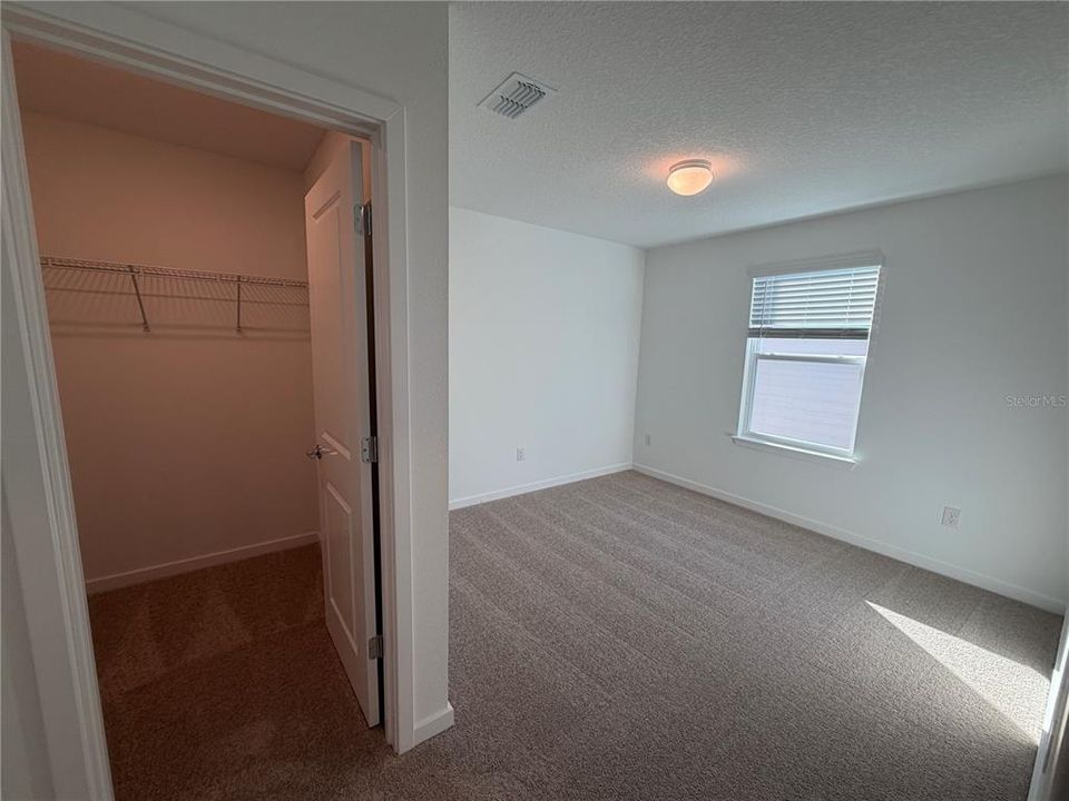 For Rent: $2,900 (5 beds, 3 baths, 2597 Square Feet)