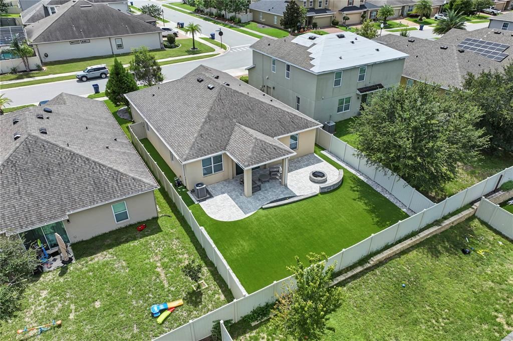 На продажу: $450,000 (4 спален, 2 ванн, 1817 Квадратных фут)