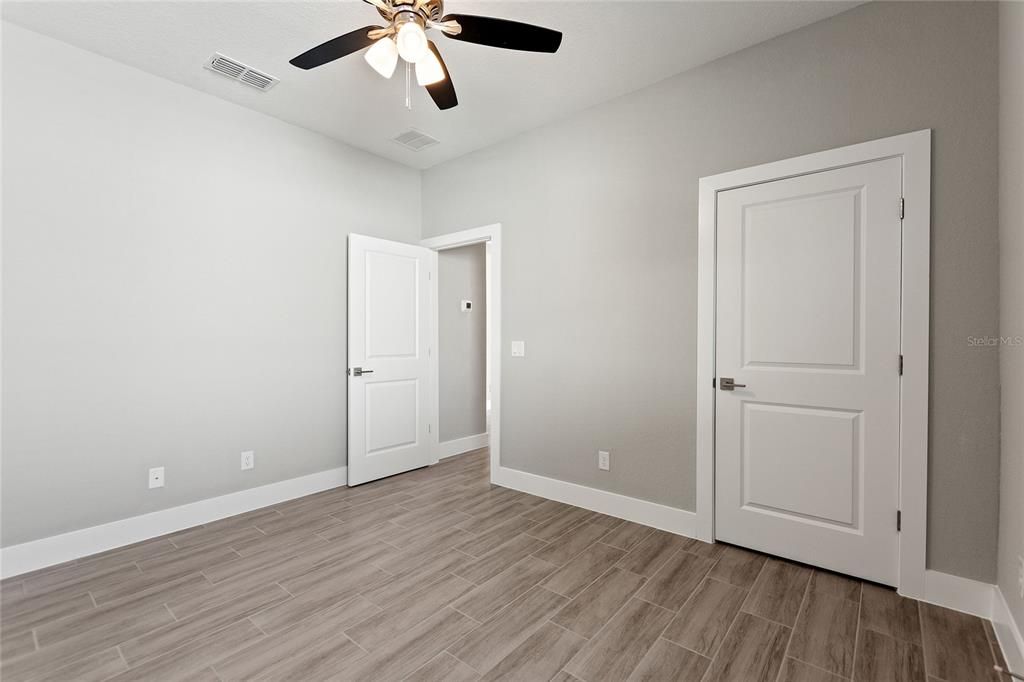 For Rent: $2,425 (4 beds, 2 baths, 1790 Square Feet)