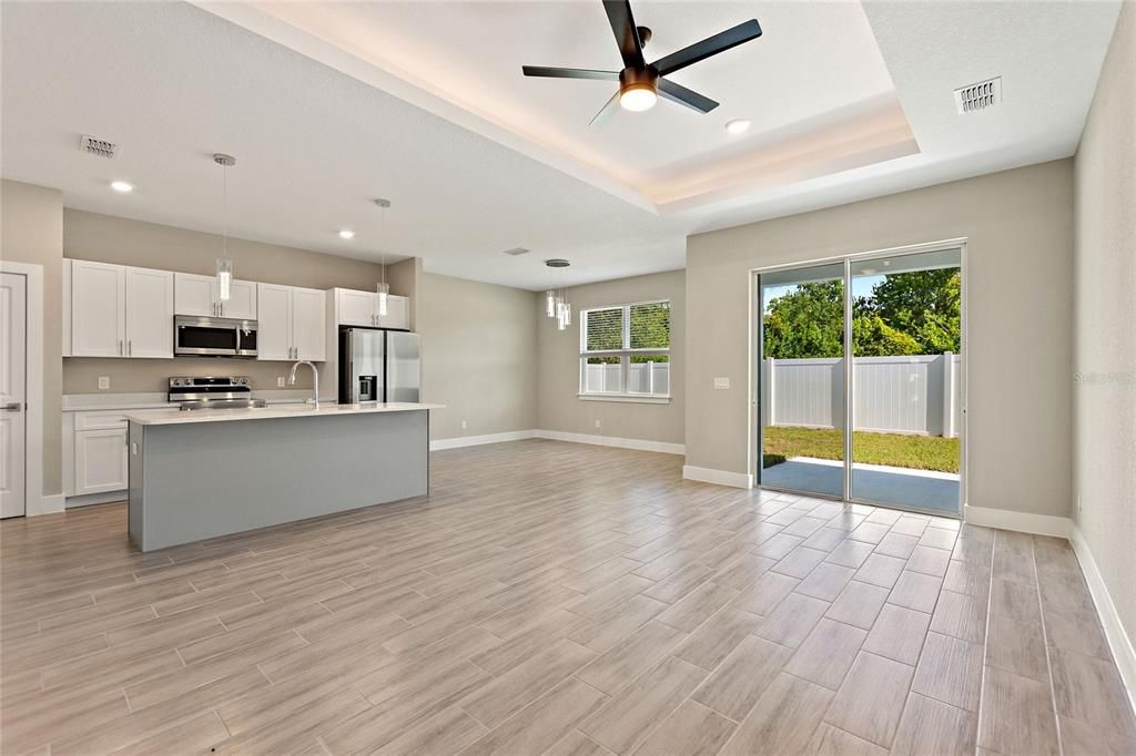 For Rent: $2,425 (4 beds, 2 baths, 1790 Square Feet)