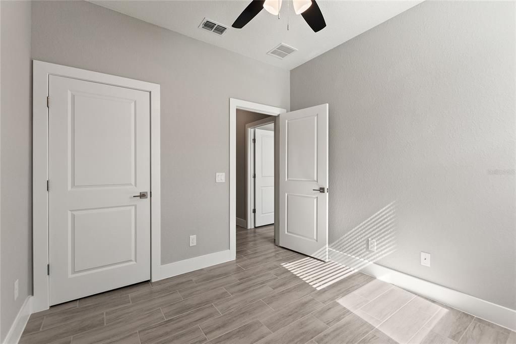 For Rent: $2,425 (4 beds, 2 baths, 1790 Square Feet)