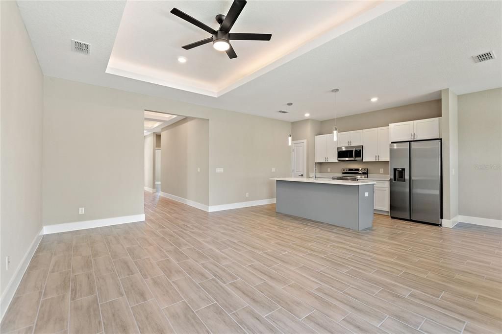 For Rent: $2,425 (4 beds, 2 baths, 1790 Square Feet)