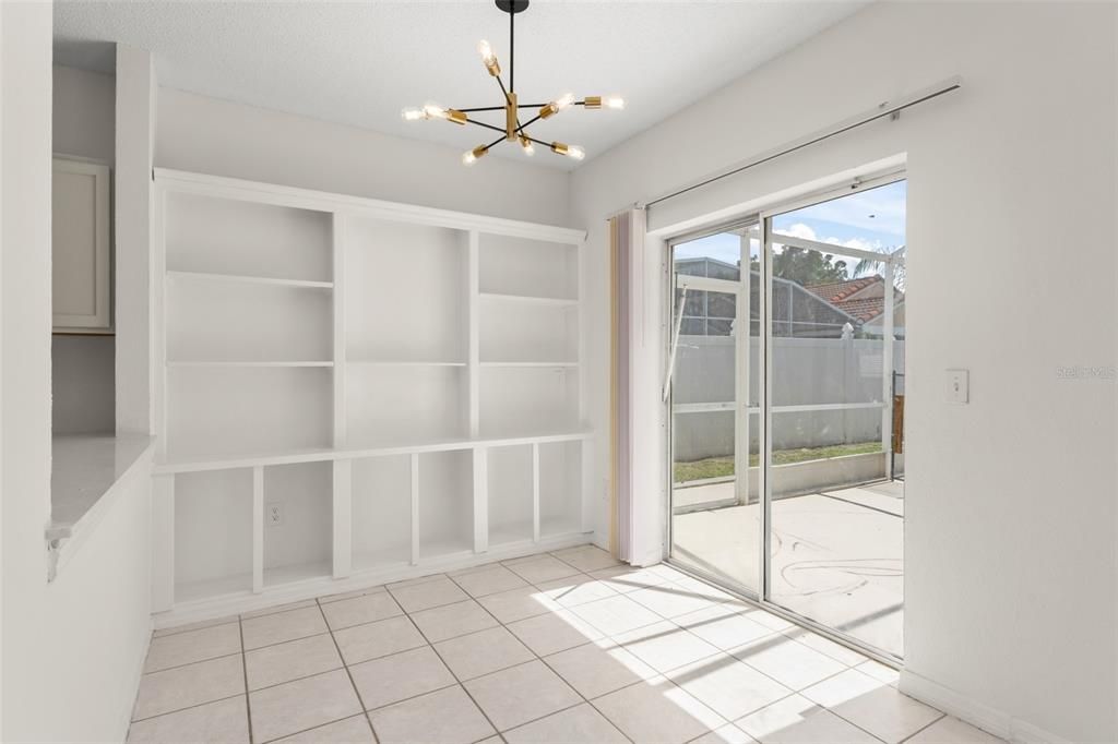 En Venta: $365,000 (3 camas, 2 baños, 1720 Pies cuadrados)