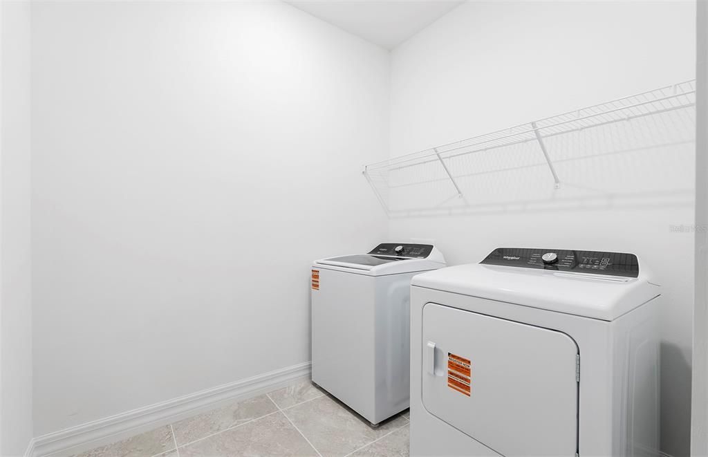 En Venta: $425,990 (3 camas, 2 baños, 2259 Pies cuadrados)
