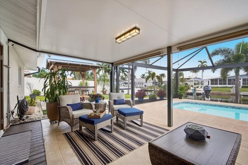 For Sale: $1,275,000 (2 beds, 2 baths, 1885 Square Feet)