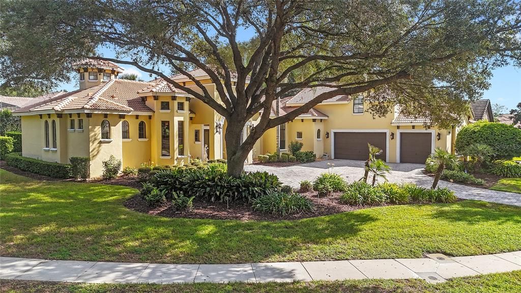 For Sale: $1,075,000 (5 beds, 4 baths, 4593 Square Feet)