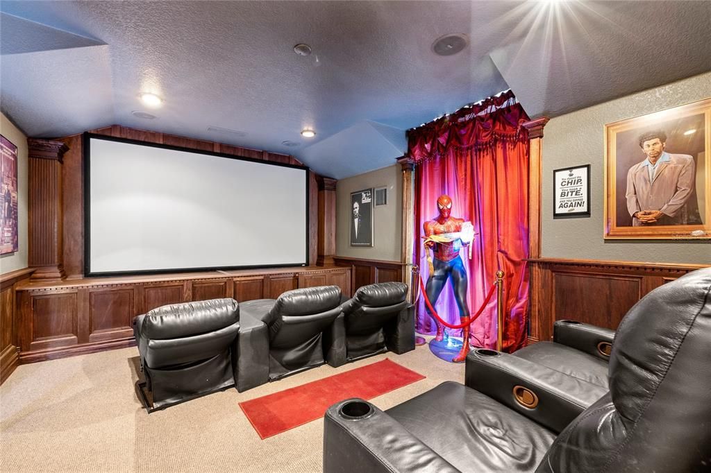 For Sale: $1,075,000 (5 beds, 4 baths, 4593 Square Feet)