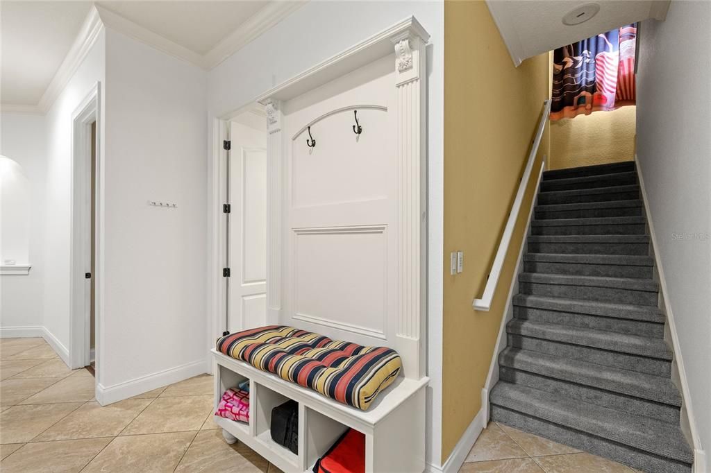 For Sale: $1,075,000 (5 beds, 4 baths, 4593 Square Feet)