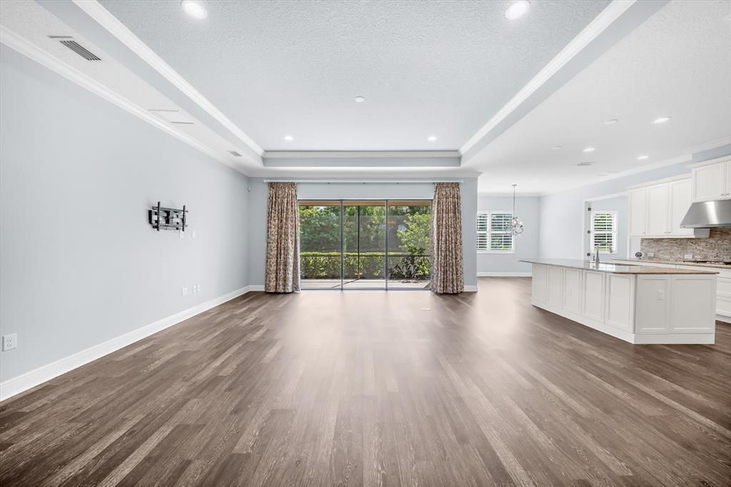 For Sale: $750,000 (3 beds, 2 baths, 2267 Square Feet)